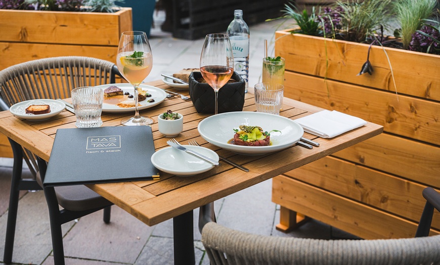 Image 7: Saisonales 4-, 5-, oder 6-Gänge-Menü im Restaurant für 2 oder 4 Pers.