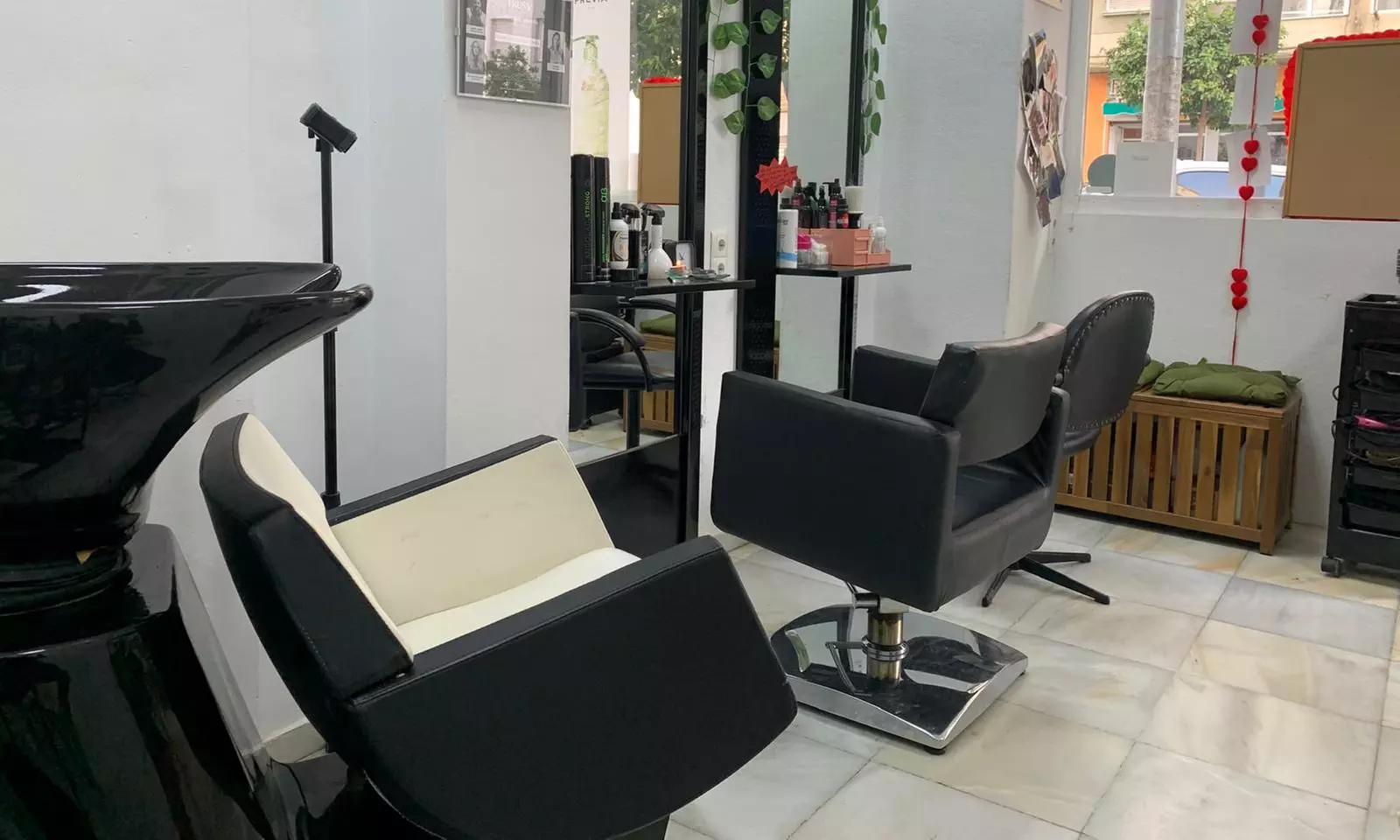 Sesión de peluquería con lavado, corte, peinado y opción a tinte