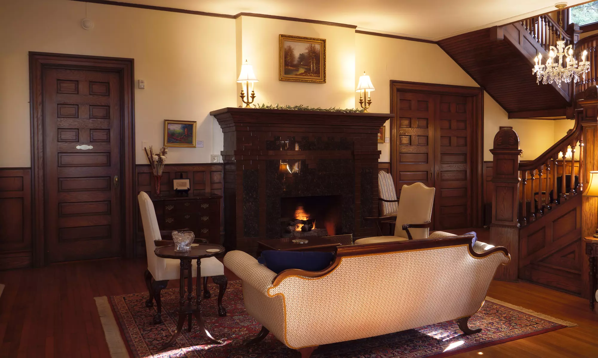 Member Pricing: Charming B&B Near Grove Park With Veranda Views