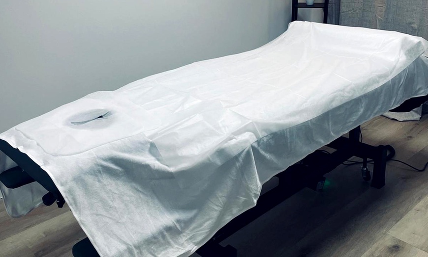 Image 3: 30 bis 90 Min. Entspannende Massage für 1 Person