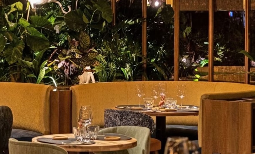 Image 30: Menú fusión a elegir entre clásico o prémium para 2 o 4 personas 