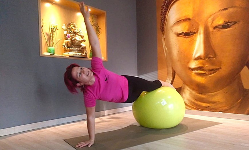 Image 11: Clases de yoga y pilates con opciones mensuales y bonos flexibles