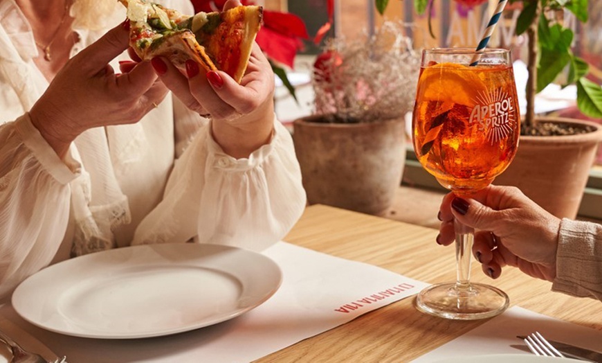 Image 9: ¡Rumbo a Italia! Menú para 2 o 4 personas con opción a botella de vino