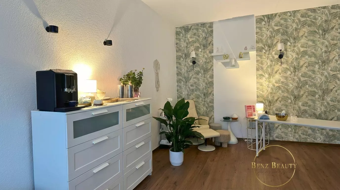 Gesichtsbehandlung nach Wahl für 1 Person