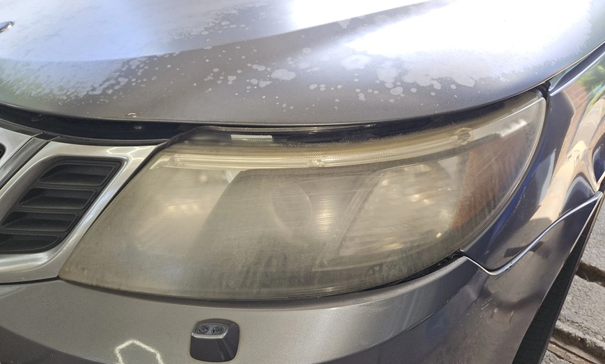 Image 4: Head or Tail Light Replacement Options for Cars and SUVs