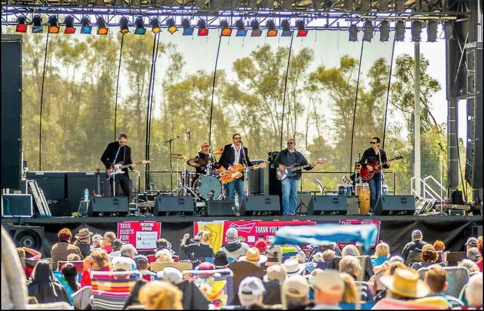 St. Petersburg Seafood and Music Festival (February 20-22)