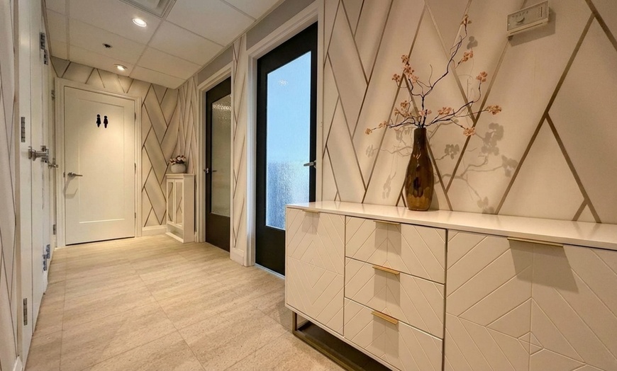 Image 3: Relax w/ One or Two 60 Min Swedish or Deep Tissue Massage + Hot Stones