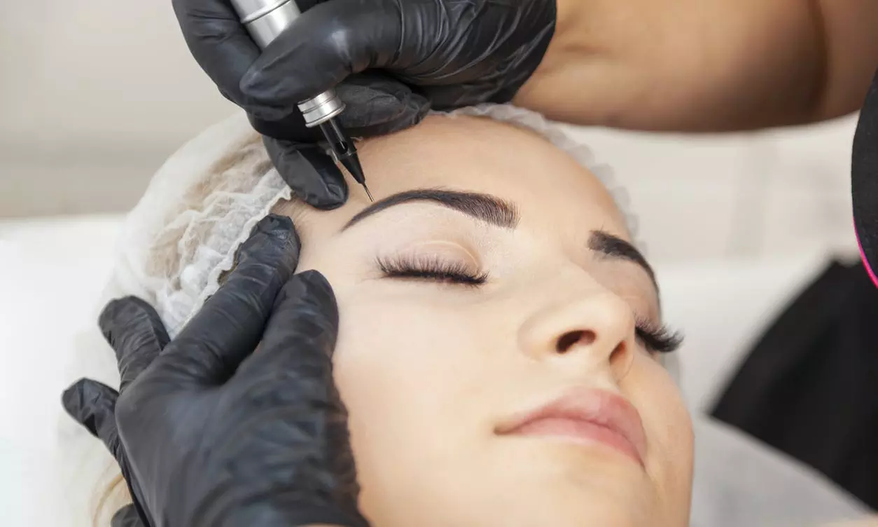 Beauté du regard avec Aquabella Myriam