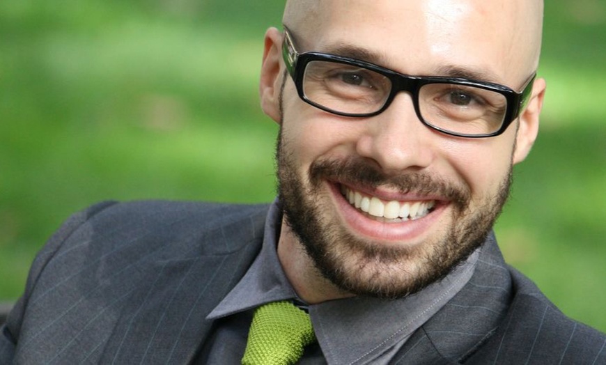 Image 4: Transform Your Voice: 30-, or 60-min Pro Online Lessons with an Expert