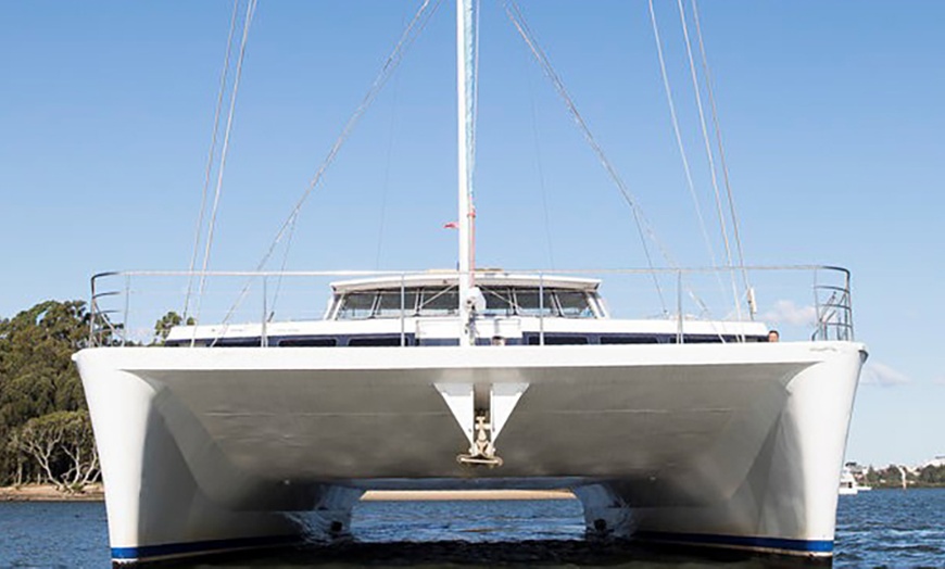 Image 4: Boxing Day Sydney Harbour Cruise with Buffet & Drinks