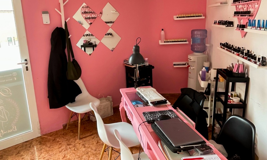 Image 3: Sesión de peluquería completa para una persona 