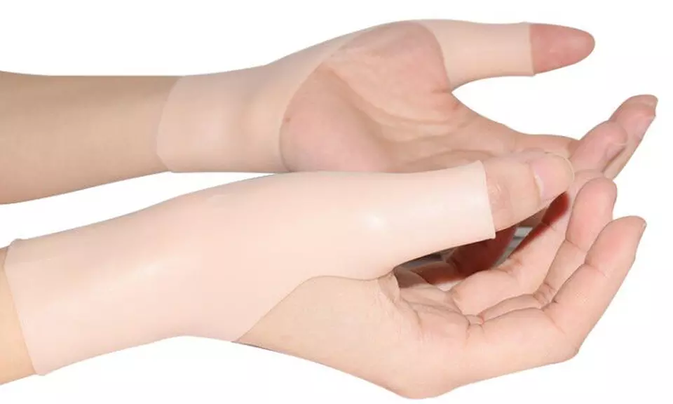 1, 2 oder 4 Paar WCMI flexible Daumenstabilisatoren aus Silikon für den ganztägigen Gebrauch - Primary Image