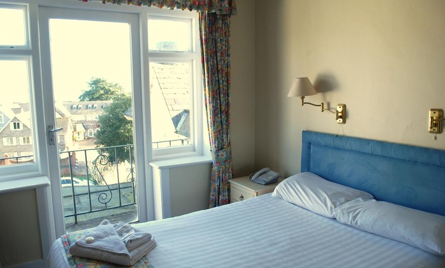 Image 10: The Isle of Wight: Stay in Double Room with Dinner