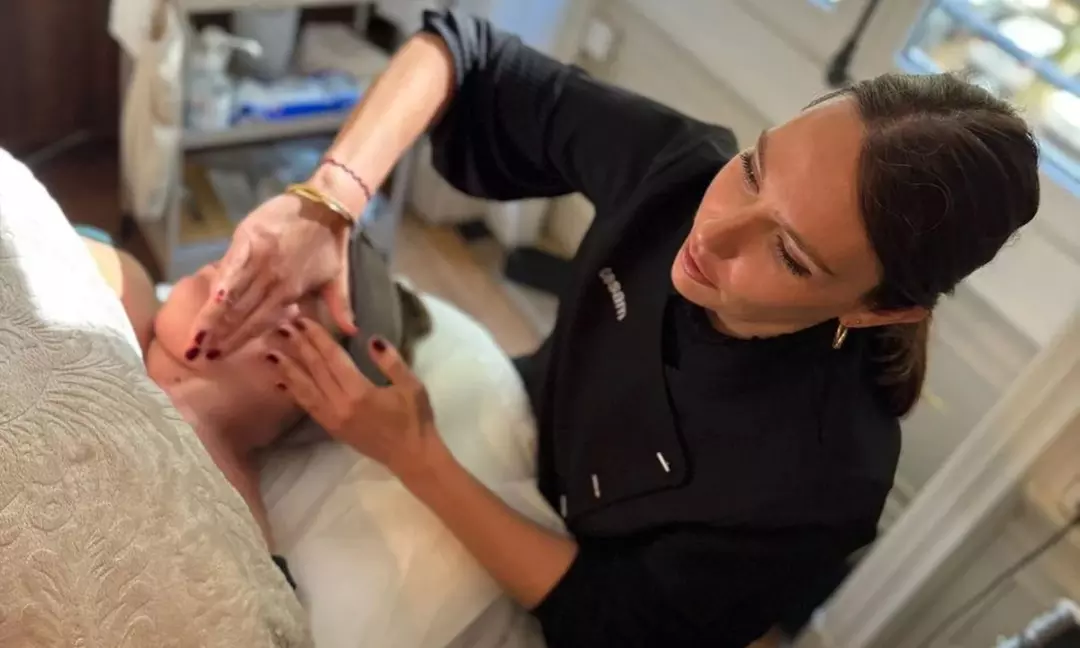 Éclat et jeunesse : massage Kobido ou soin visage Unstress d'1h