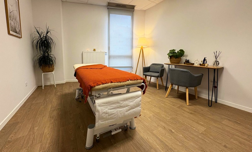 Image 1: 1, 3 ou 5 séances de modelage détox d'1h avec Caramel