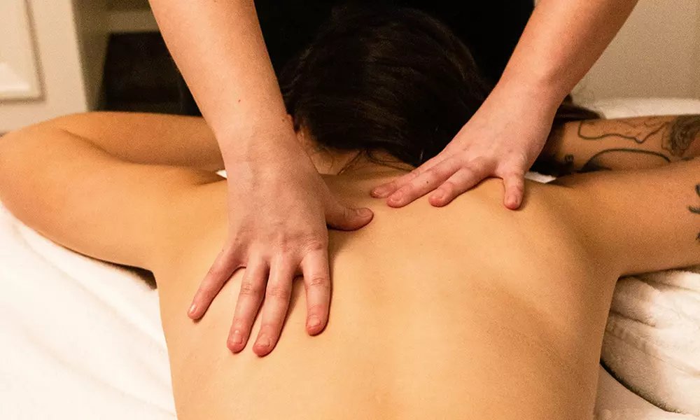 Masaje relajante o antiestrés con duración a elegir para 1 o 2