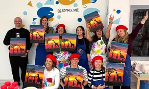 Taller de pintura acrílica para uno o dos con bebida y picoteo incluidos, materiales completos en La casa del arte