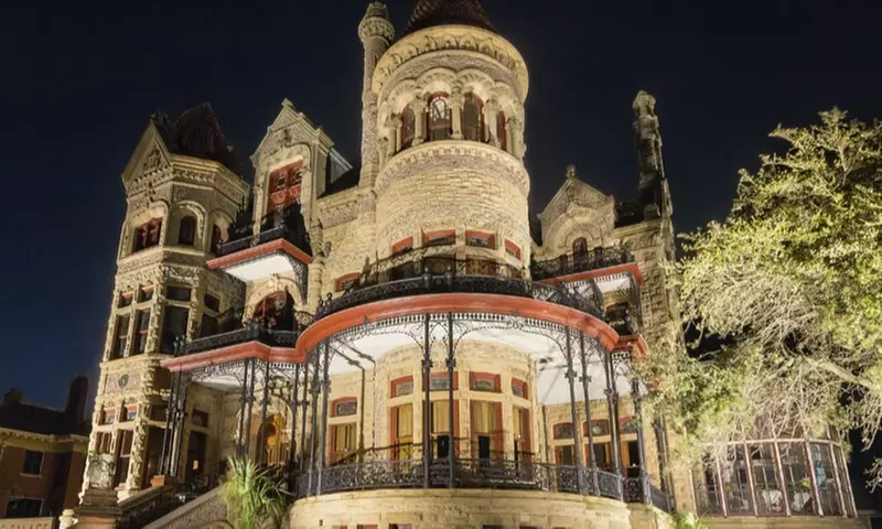 45-Minute Historic Galveston Island Bus Tour 