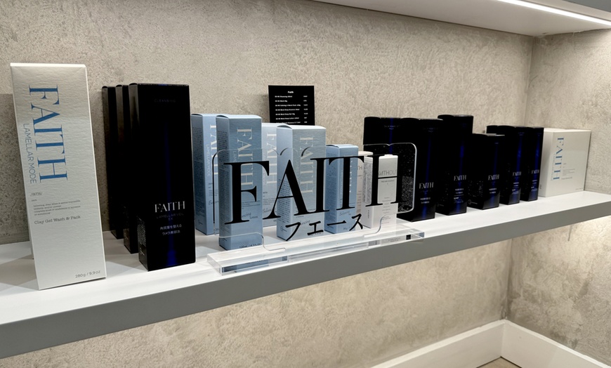 Image 4: 60-Minute Faith Hydration/Barrie or Oxygenceutical Brightening Facial