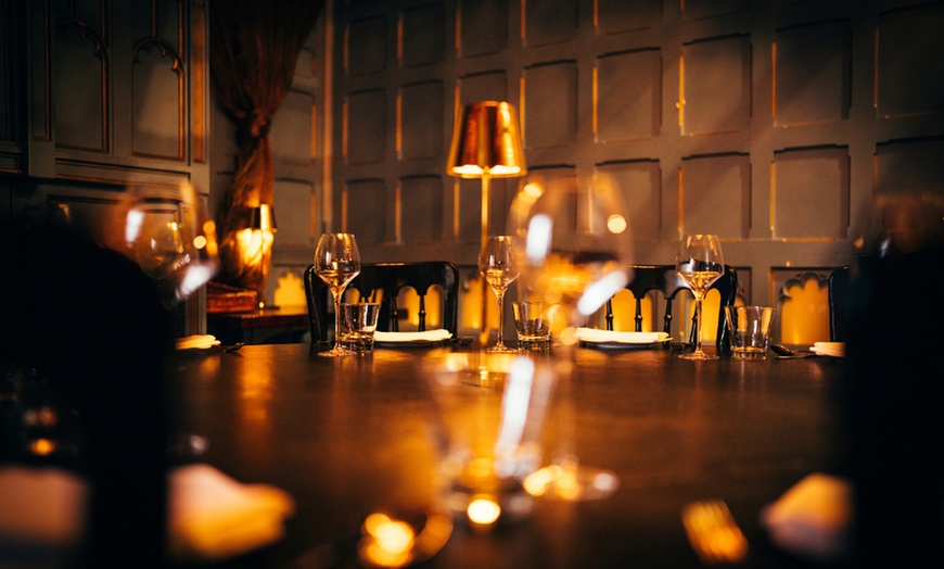 Image 7: The Crazy Bear | Thai 12-Plate & Drinks | Beaconsfield & Stadhampton