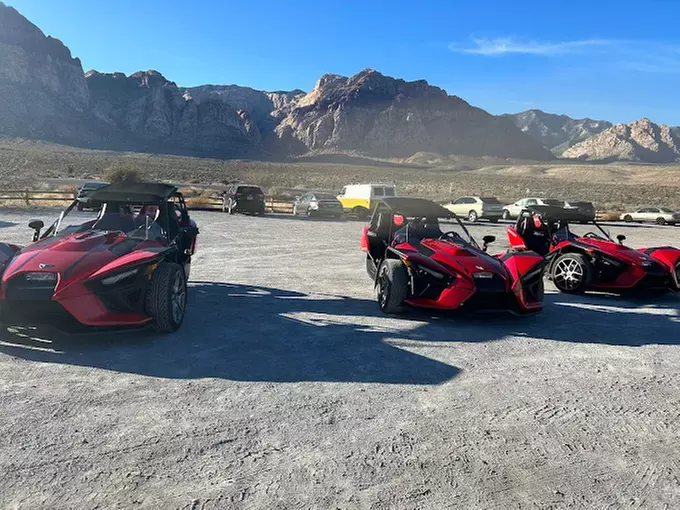 Cruise in Style with The Exclusive Polaris Slingshot Rental!