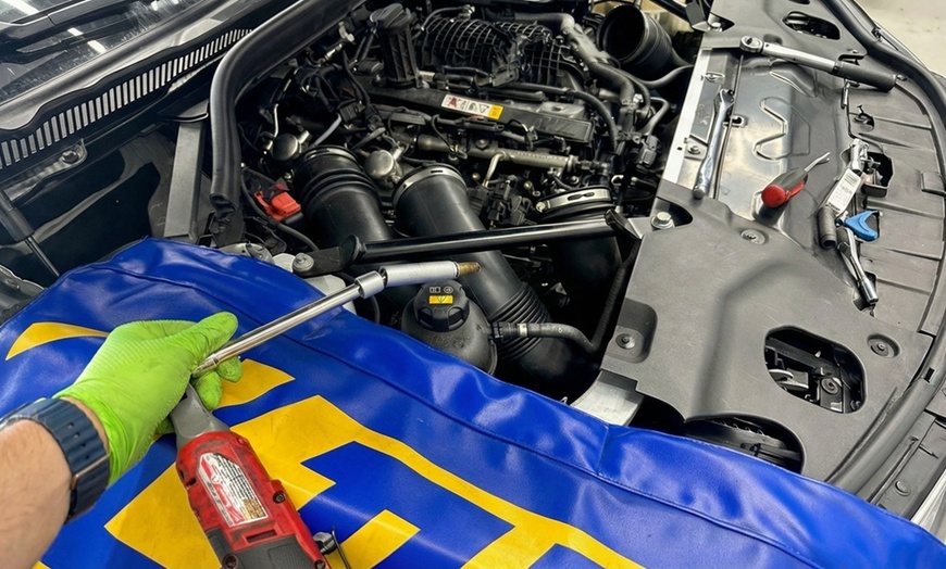 Image 5: Synthetic Oil Change, Diagnostics & Inspection