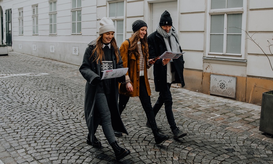 Image 8: 2-3 Std. Outdoor-Krimi-Erlebnis für bis zu 5 Personen