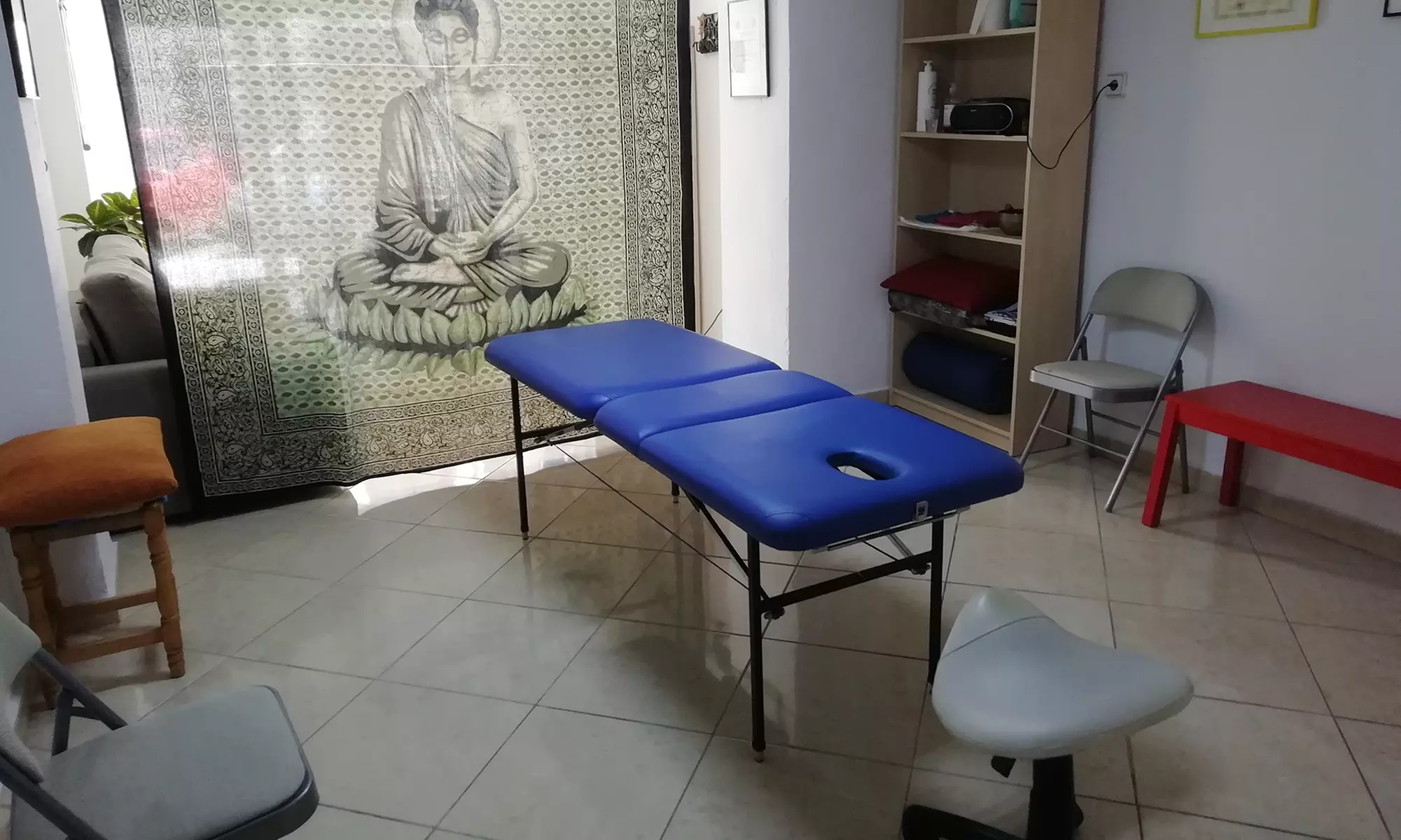 Masaje corporal shiatsu con tratamientos adicionales a elegir para 1