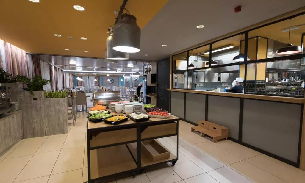 Trento: colazione o mezza pensione e area wellness fino a 4 persone