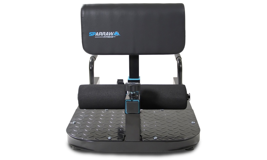 Image 22: Equipements de fitness Sparraw : machine squats, banc, vélo, rameur