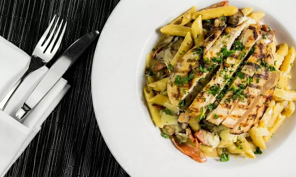 Pier 7: Three-Course Dining Experience for 2, 3, or 4 People