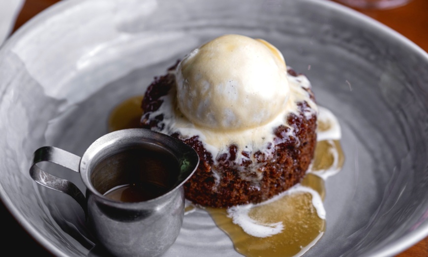 Image 3: Gordon Ramsay Pub & Grill Signature 3-Course Dinner + Wine at Caesars Palace - Up to 34% Off
