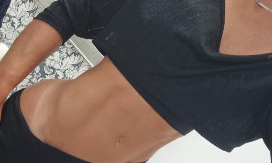 Image 3: Achieve a Stunning Glow with Express or Regular Solution Spray Tan