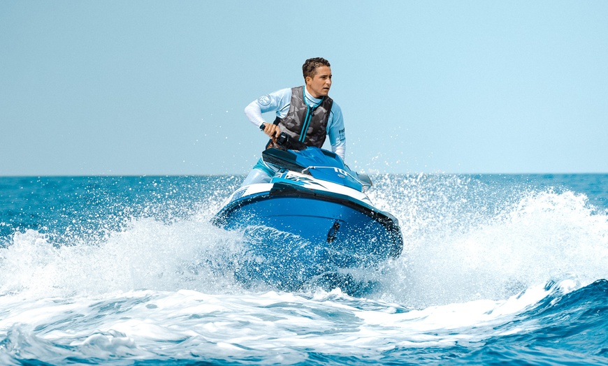 Image 2: Rando jetski du lavandou à borme les mimoses avec Jet007