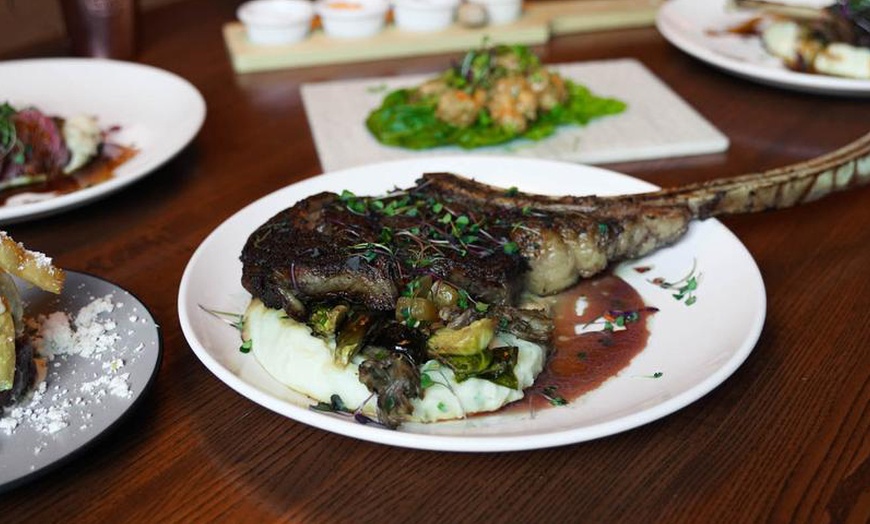 Image 3: Steak And Tonic