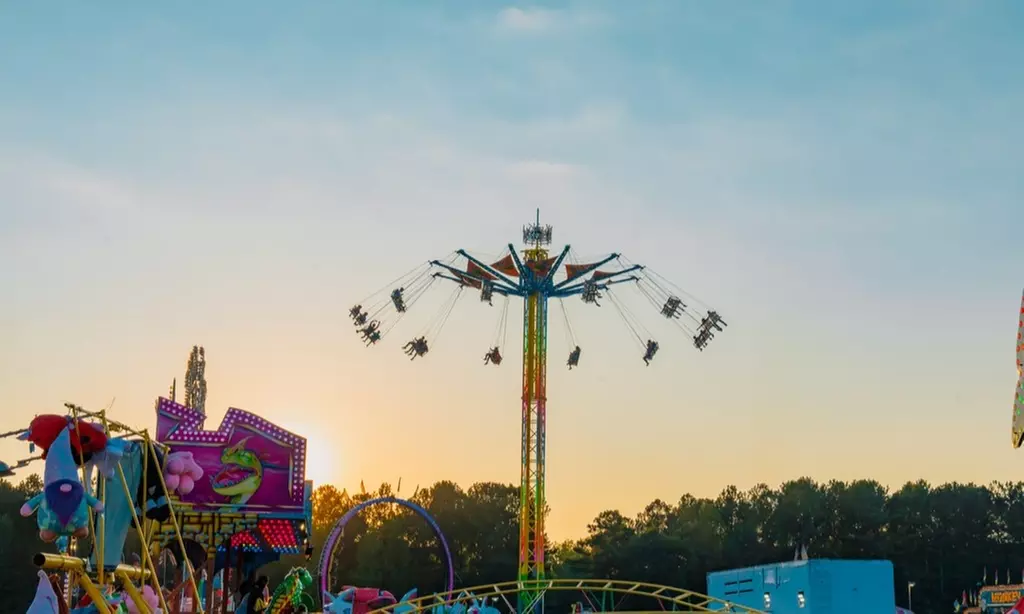 Ripley's Believe It or Not!® Christmas Park Tickets!