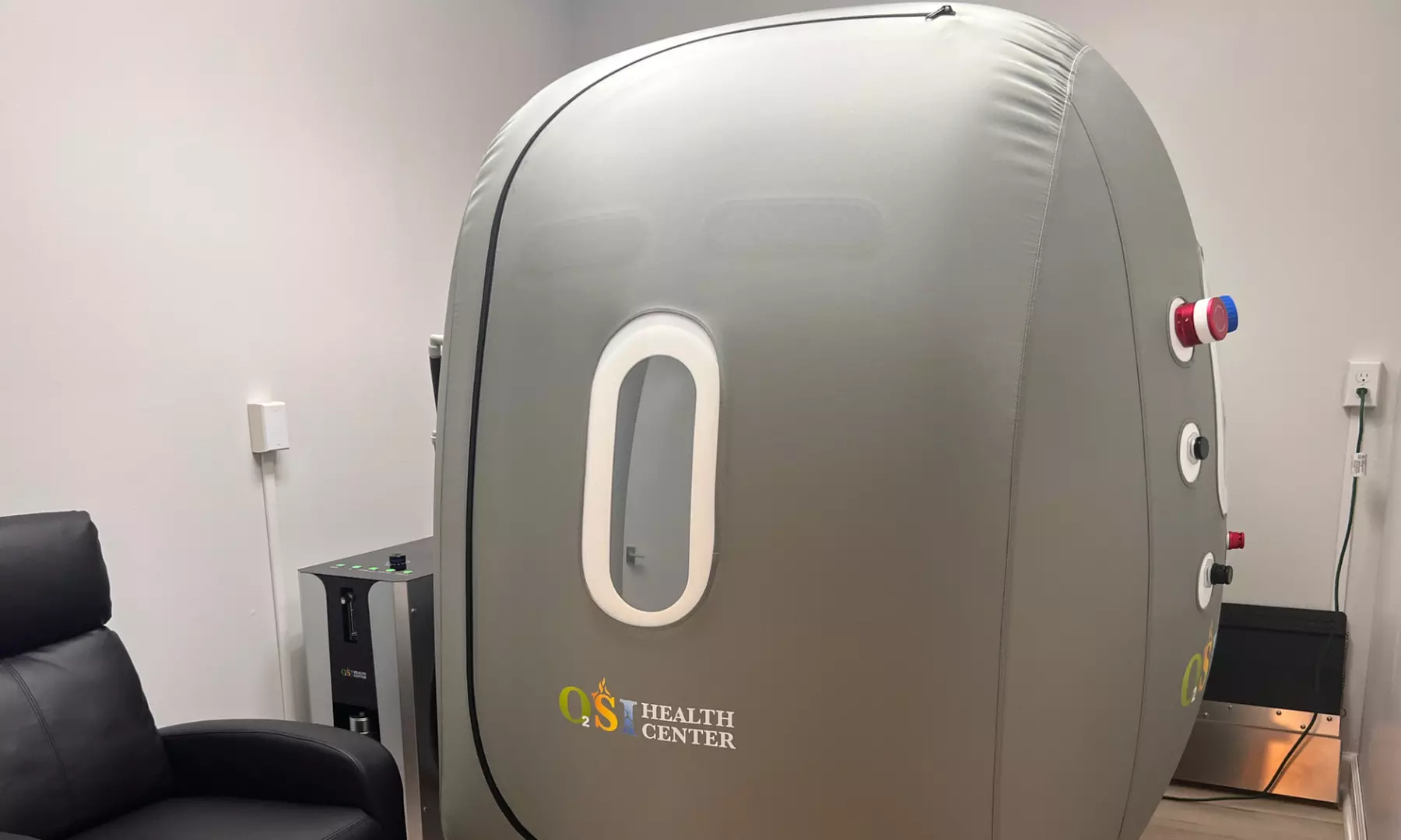 60-Minute Hyperbaric Oxygen Chamber Sessions (2.0 ATA or 1.4 ATA) 