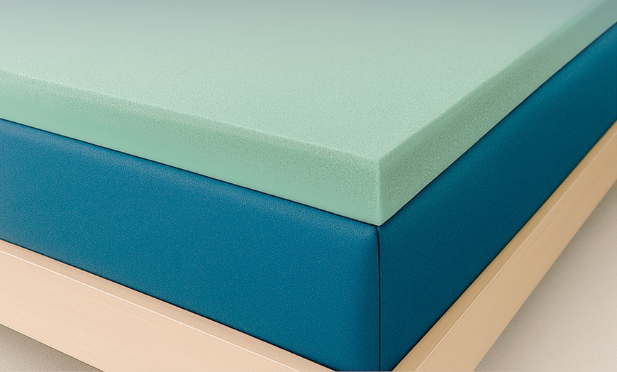 Image 4: Surmatelas en mousse à mémoire de forme de 5 cm