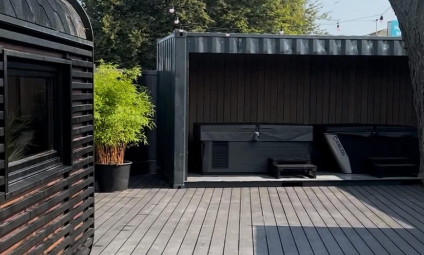 Image 4: Rejuvenate with a Sauna and Ice Bath in 60 Minutes
