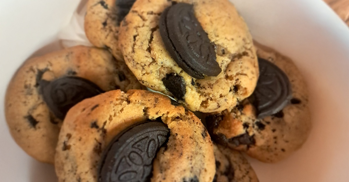 Cookies grandes artesanales y café para llevar en Madrid