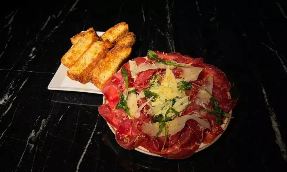 Menú completo con opción Prémium y cocktail