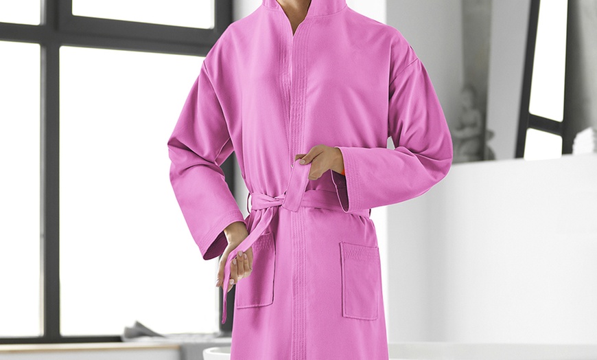 Image 29: Sneldrogend microfiber badjas met capuchon