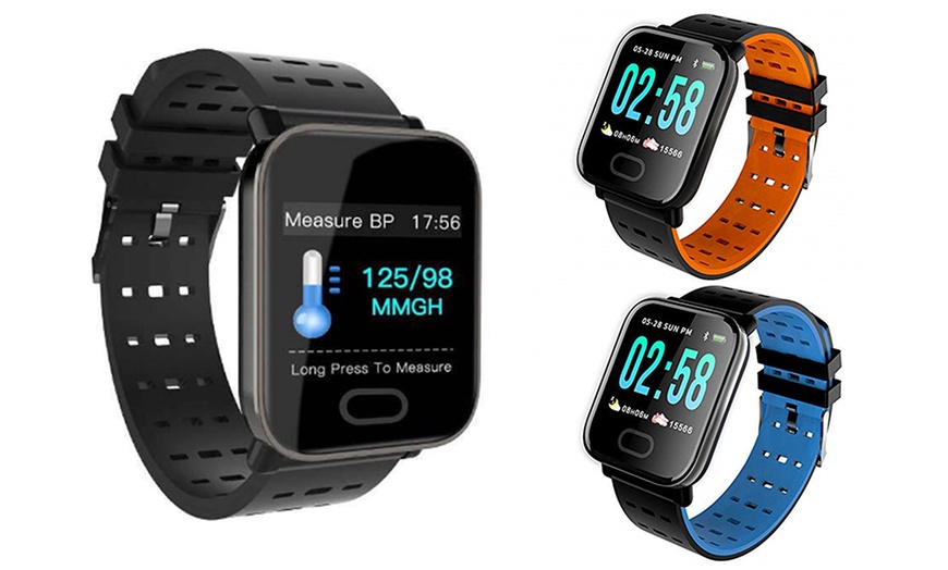 Image 1: Sport Smartwatch with Heart Rate