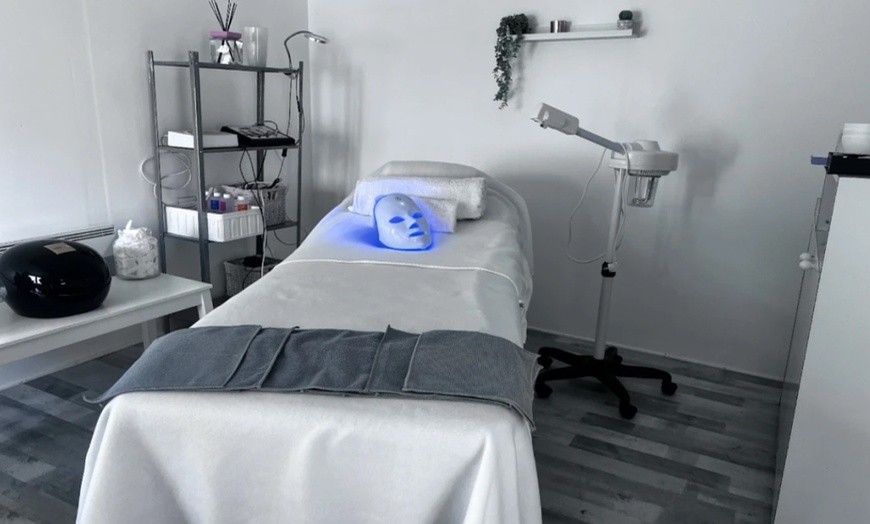 Image 2: Soin visage Oxyderm ou Hydrafacial : éclat et peau repulpée