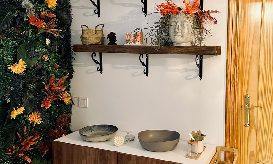 Image 7: Asian Head Spa o ritual Asian Shiatsu Head Spa de 60 o 105 minutos