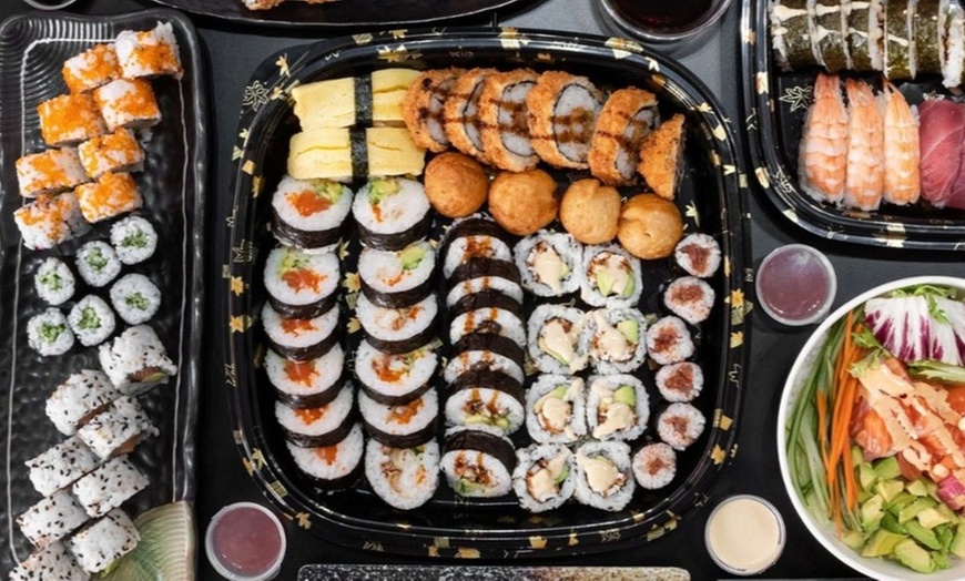 Image 3: Sushi Platter with a Drink each For 2 or 4 People 