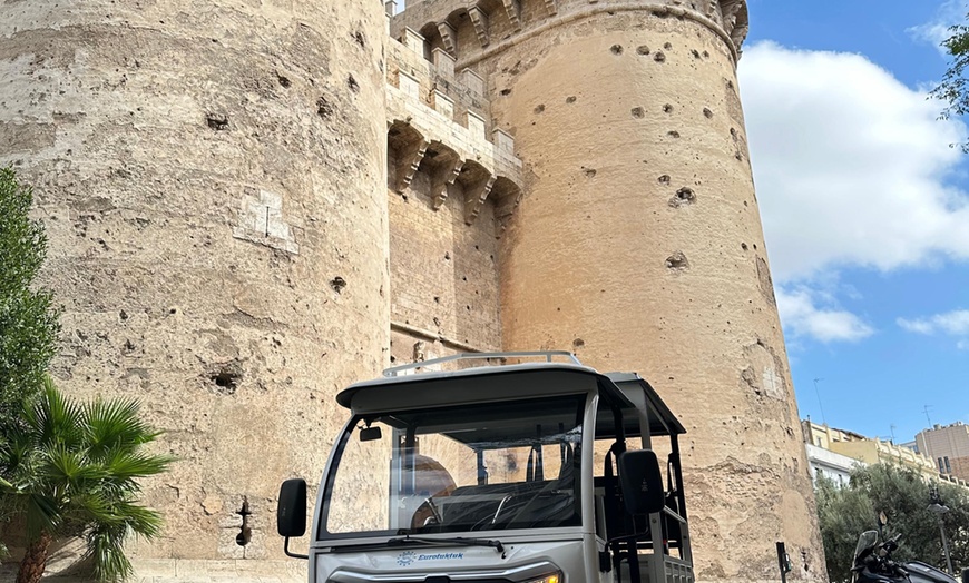 Image 8: Tours en tuk tuk por Valencia, Málaga, Mallorca, Ronda y Alicante