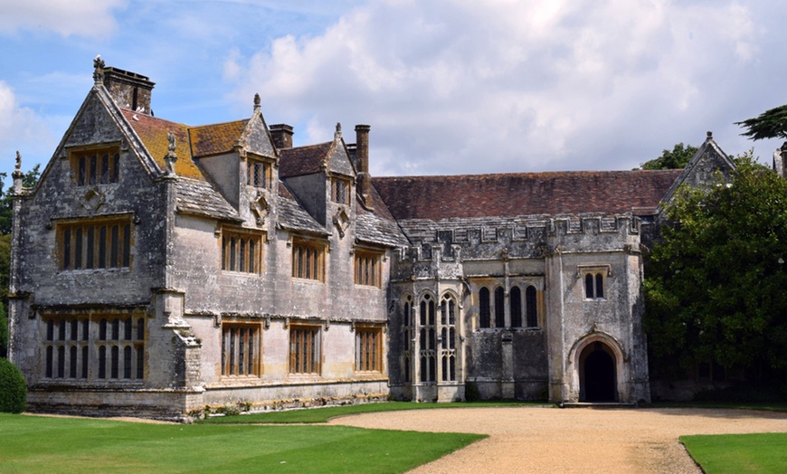 Image 4: Discover Britain's Heritage with Historic Houses Annual Membership