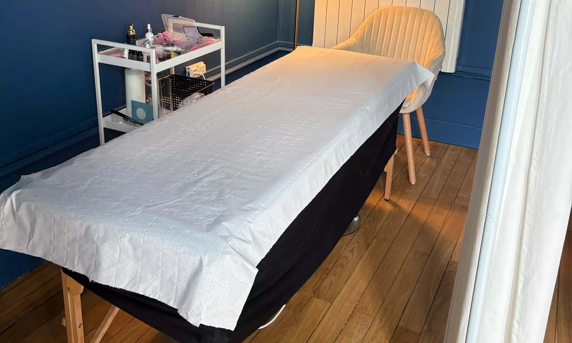 Browlift ou rehaussement de cils avec mise en beauté des mains ou pieds (jusqu'à 53% de remise) - Primary Image