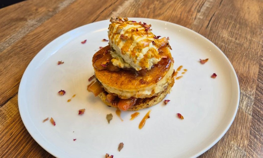 Image 9: Delicious All Day Brekky or Lunch Main Meal + Drink - 1, 2 or 4 People